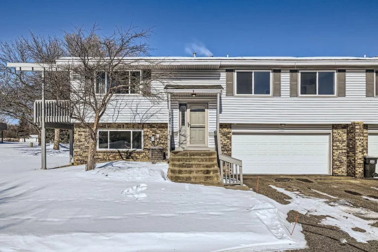 A house in Coon Rapids, MN that we listed